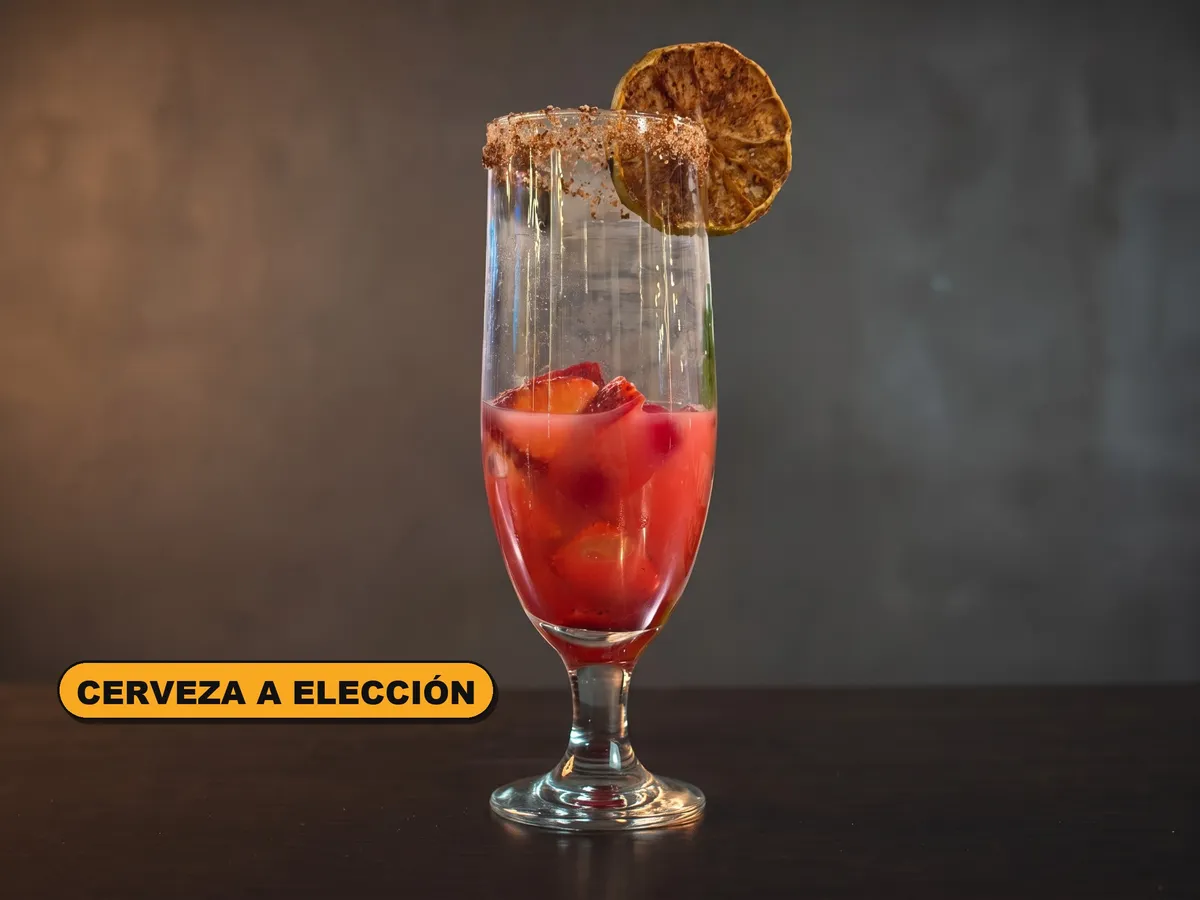 Frutos Rojos · Bebidas en La Pizzería Fast Food, Girón