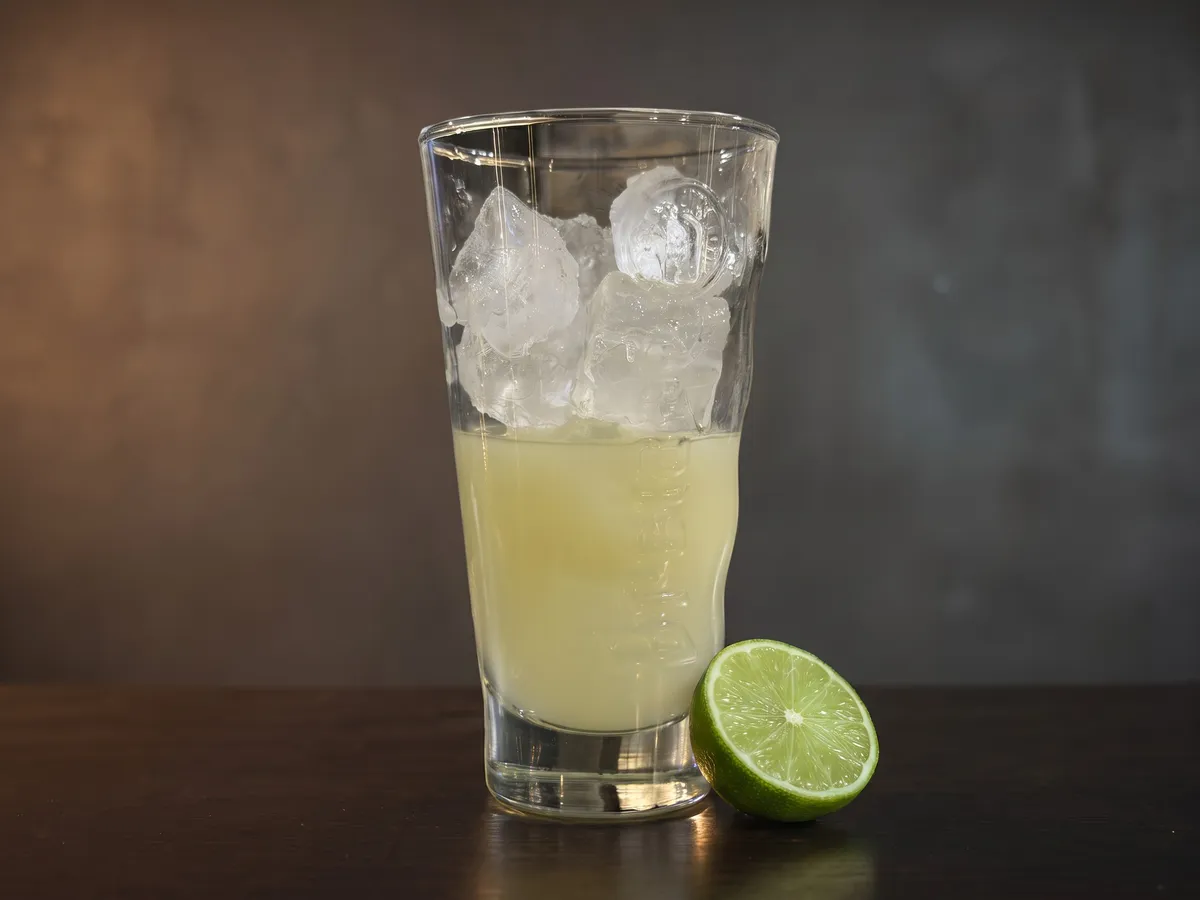 Zumo de limón · Bebidas en La Pizzería Fast Food, Girón